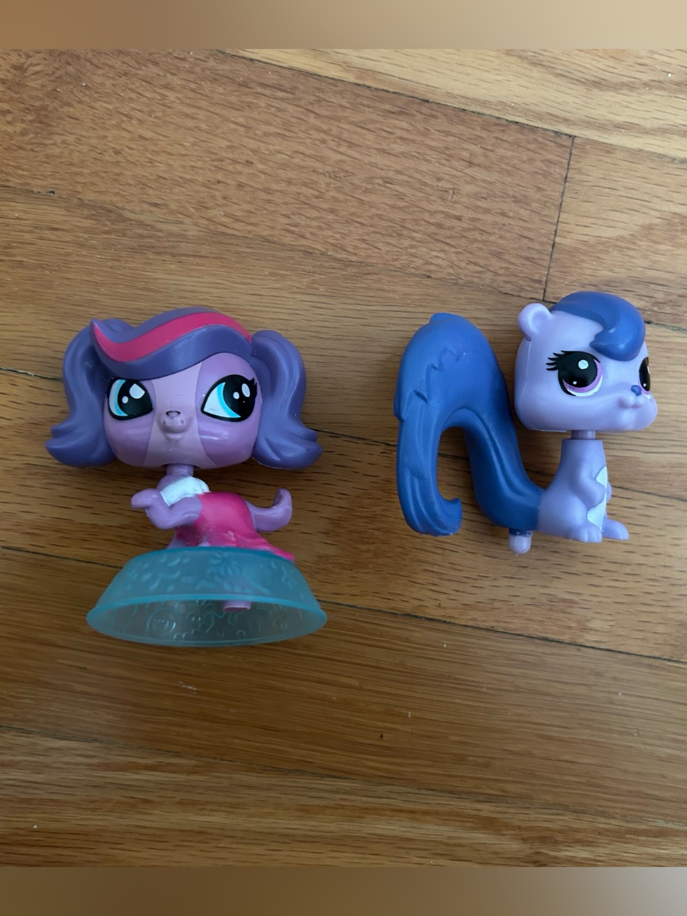 Littlest Pet Shop Purple and Blue Character Duo lot of 2. Dog and chipmunk